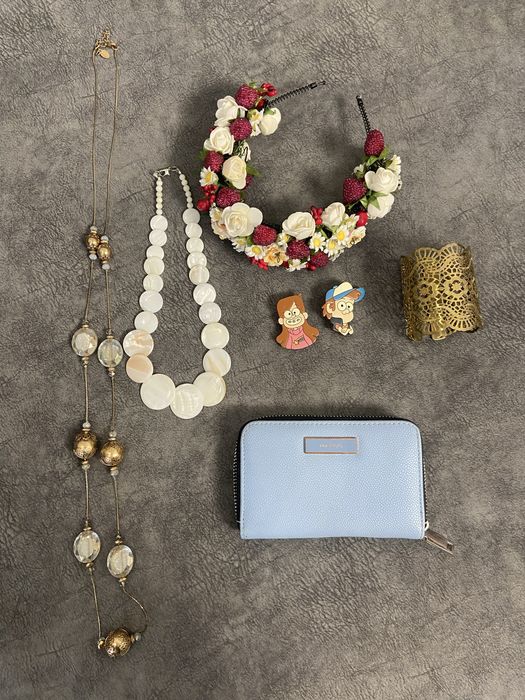 Аксесуари, біжутерія