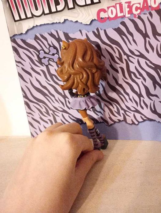 Monster high boneca