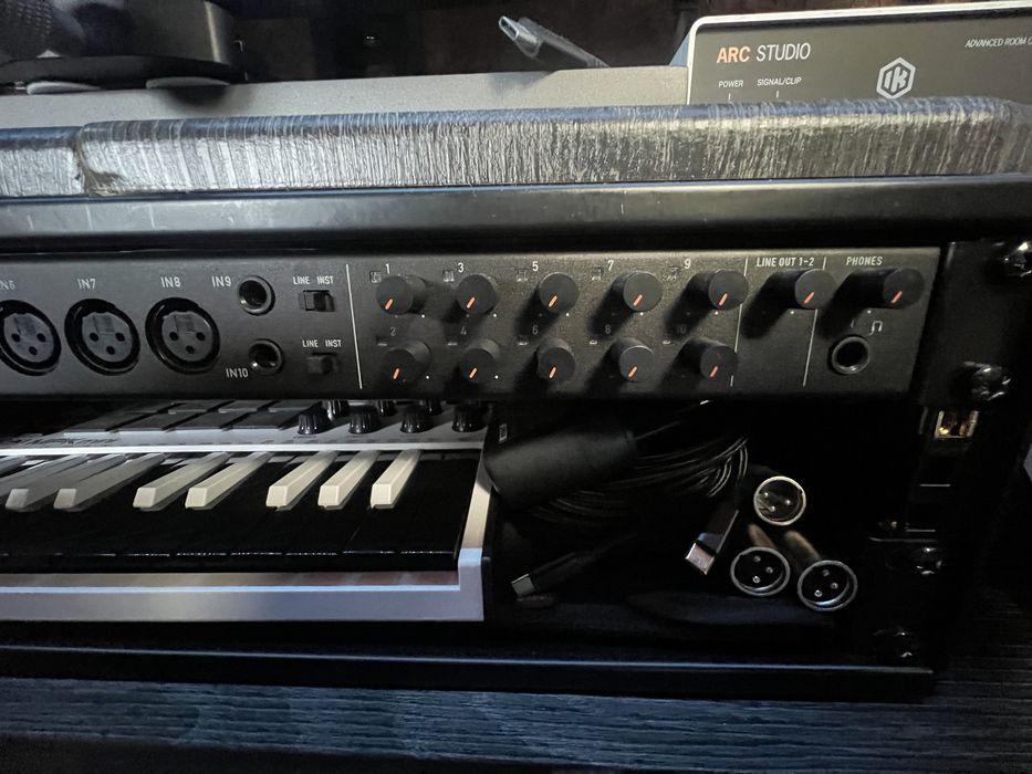 Interface de Áudio Tascam US-16x08 – Como Nova (Com Fatura e Caixa)