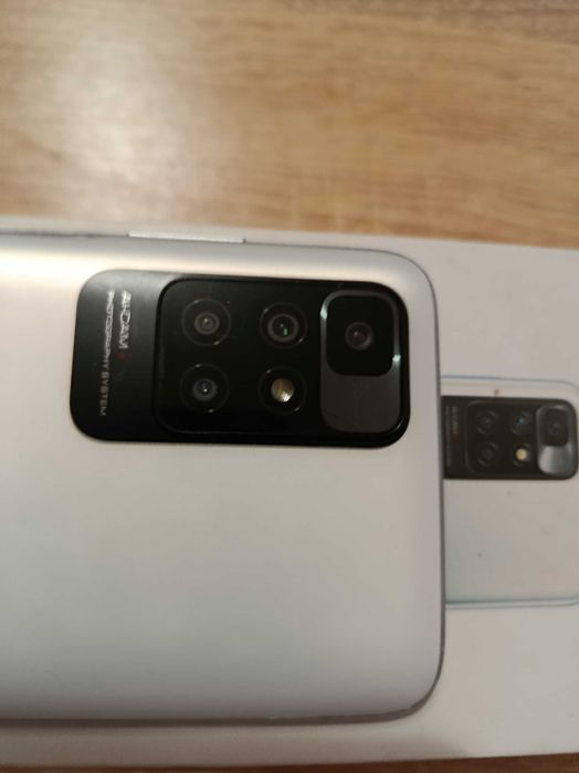 Телефон редмі 10 wite 4/64