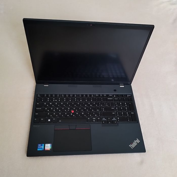 Lenovo ThinkPad T16 Gen1 / 16"  IPS / i7-1260P / 40 GB  / 512 GB SSD