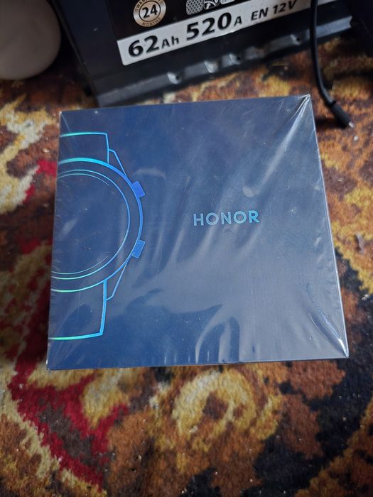 Sprzedam smartwatch  honor