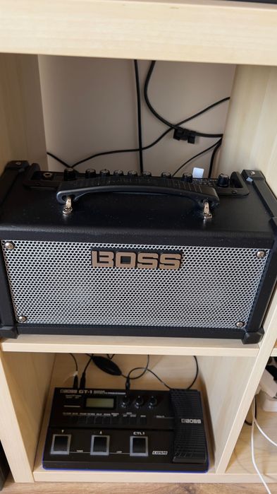 Sprzedam wzmacniacz Boss Dual Cube LX oraz efekt gitarowy Boss GT-1