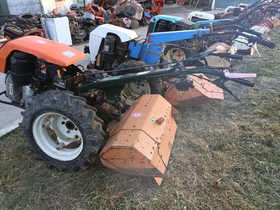 Horta , quintal , terra macia ,  sem frese ?