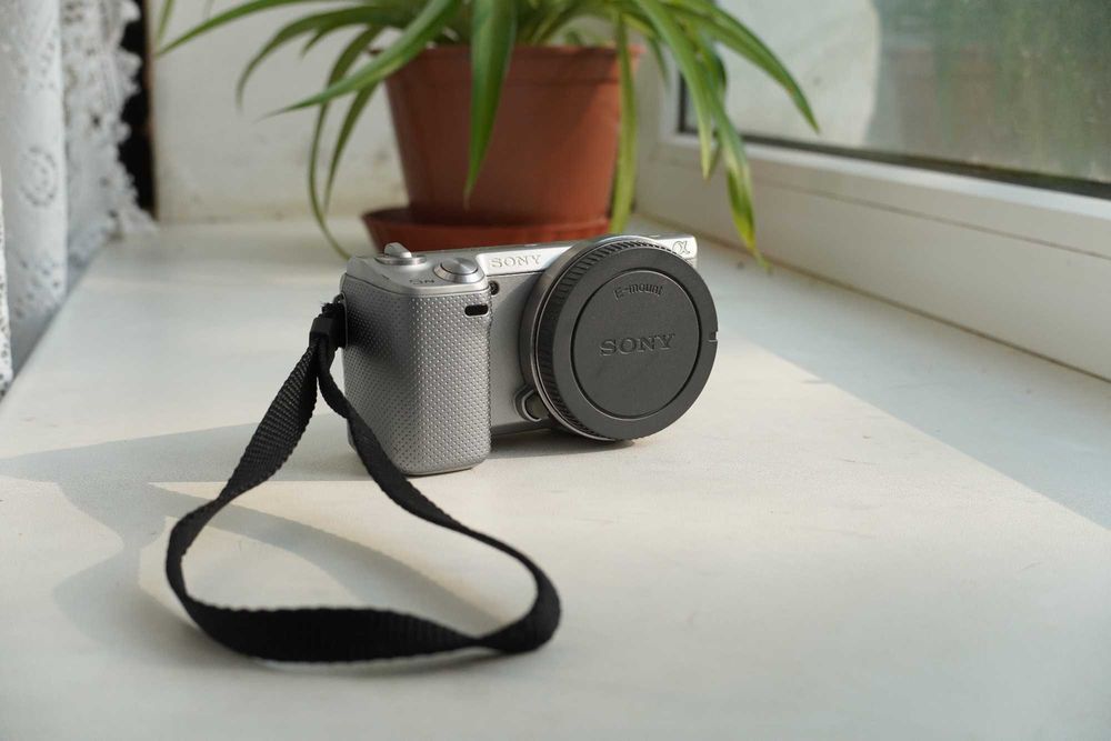 Sony Nex 5N (без обьектива, пробег 10885 кадр)