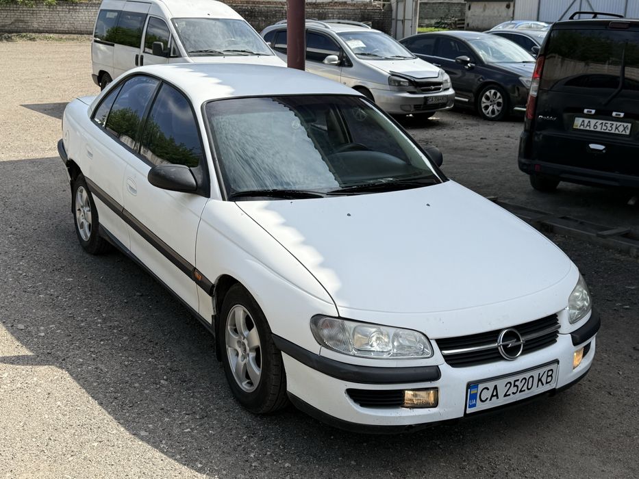 Opel Omega B 2.0 ГАЗ Бензин Гідропідсилювач Опель