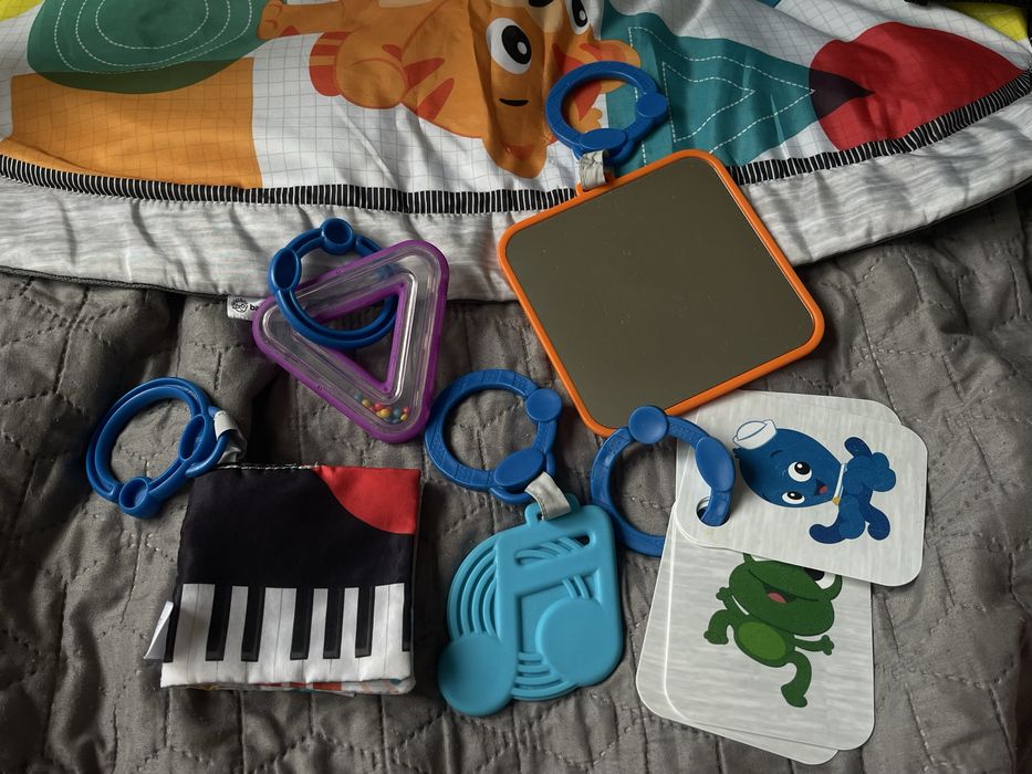 Розвиваючий килимок Baby Einstein Kickin' Tunes 4-in-1