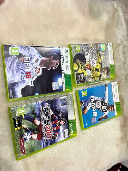 XBOX 360 + Controllers + Games64171724507393123