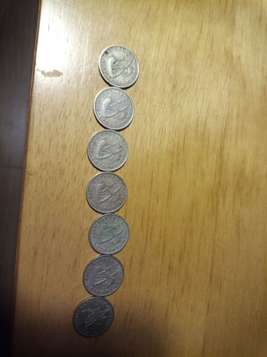 Moedas de 2,5 Escudos de 74-79