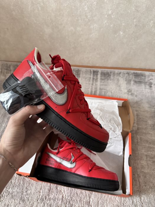 Nike Air Force 1 Low x Off-White "University Red
