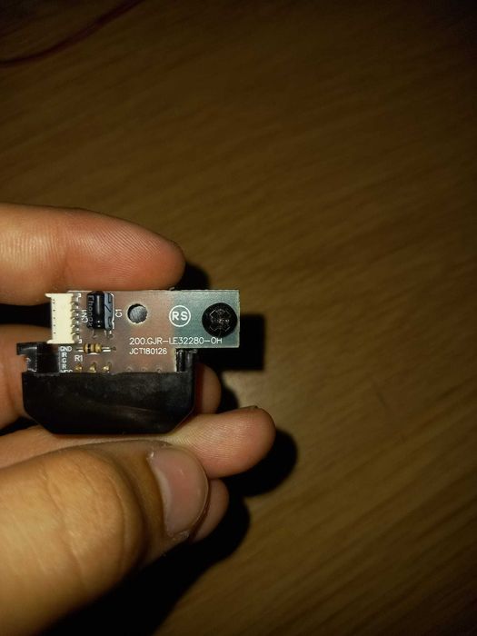 Placa de TV eSmart CV9203H-A60 + colunas + placa T-con + sensor IR