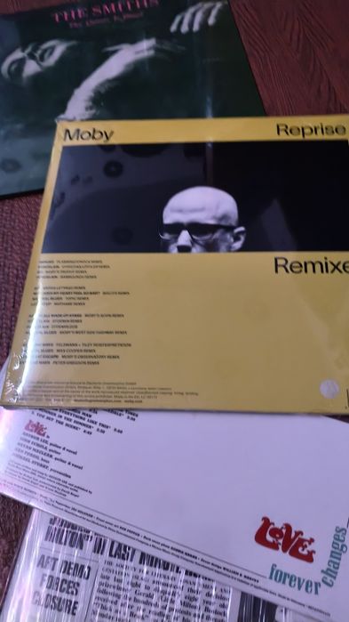 Thick As A Brick (180g) (Limited Edition) (Steven Wilson Mix)
Novo
Love 
Forever Changes 
Selado
The Smiths 
Queen is Dead 
Selado
50€