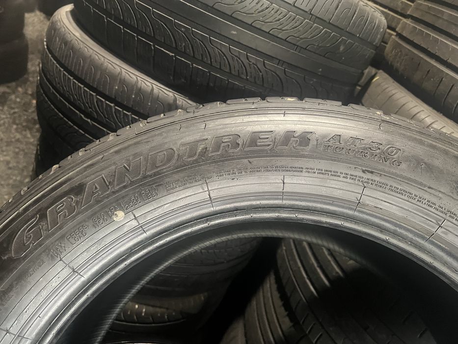 666 Как новые летние шины R20 265/55 Dunlop