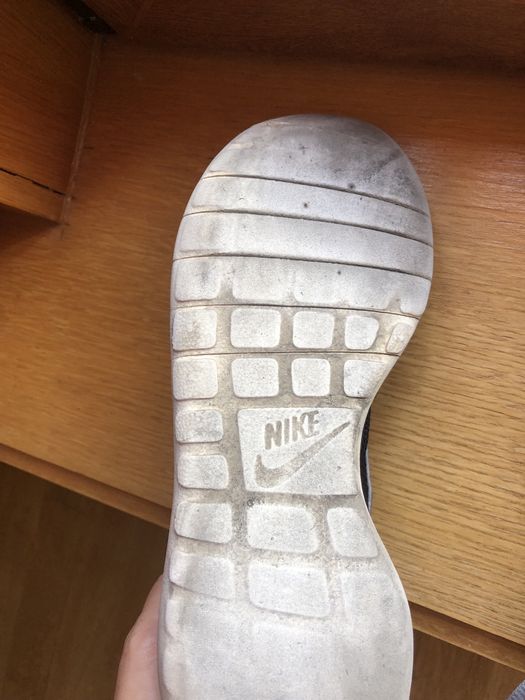 Tenis Nike pretos / brancos