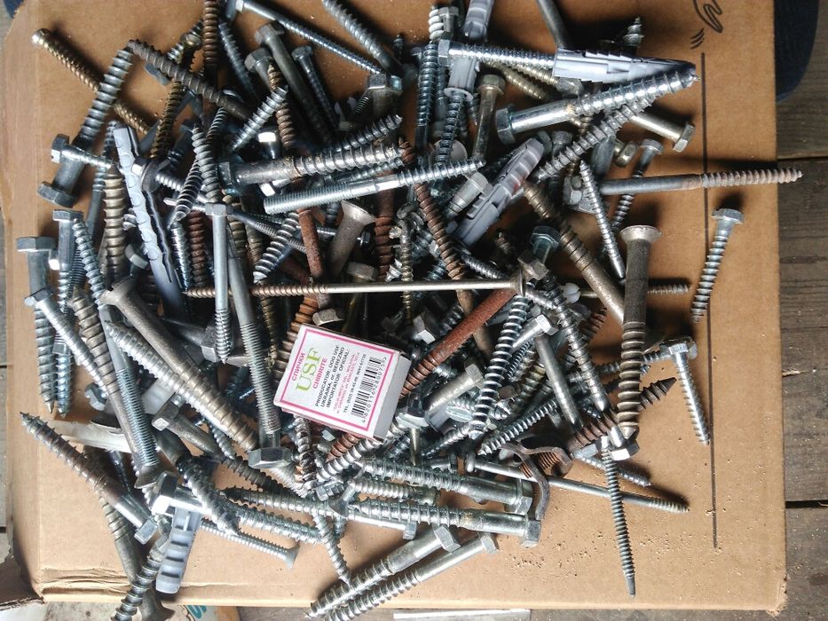 Шурупы большие головка по ключь