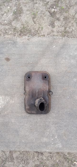 Запчастини до бензопили Урал