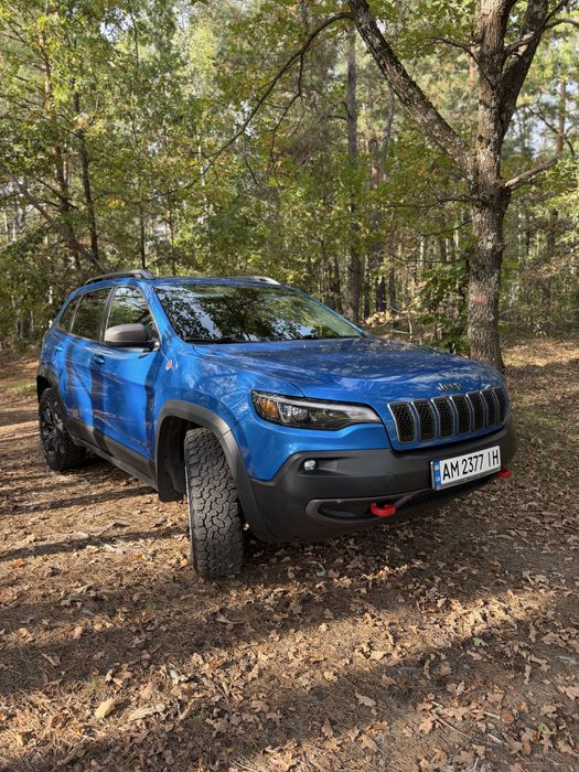 Продам Jeep Cherokee Trailhawk 2019 року
