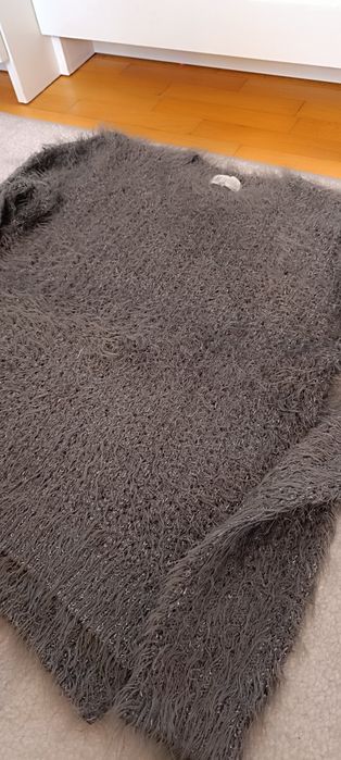 Sweter włochaty 146/152 H&M srebrna nitka