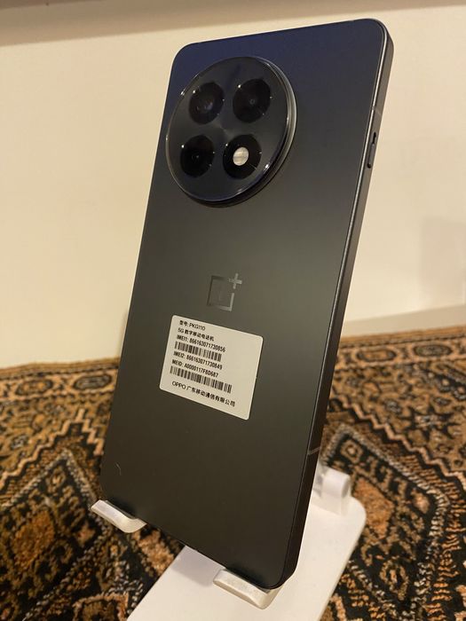 OnePlus Ace 5 12/256