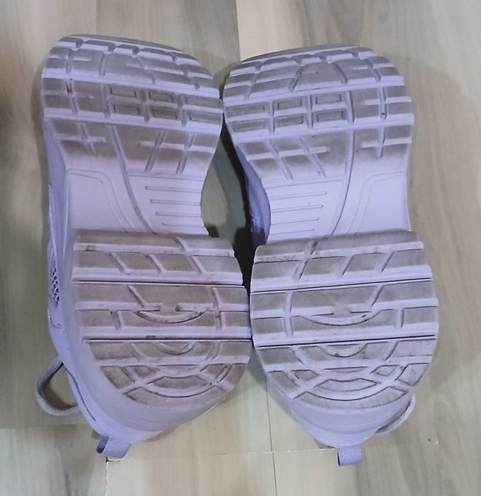 Buty sneakersy Graceland .Jak nowe.