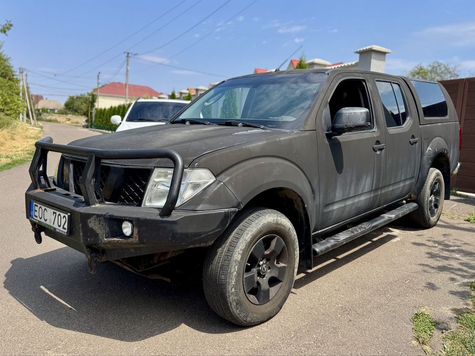 Nissan Navara 4x4 2,5 Дизель Автомат