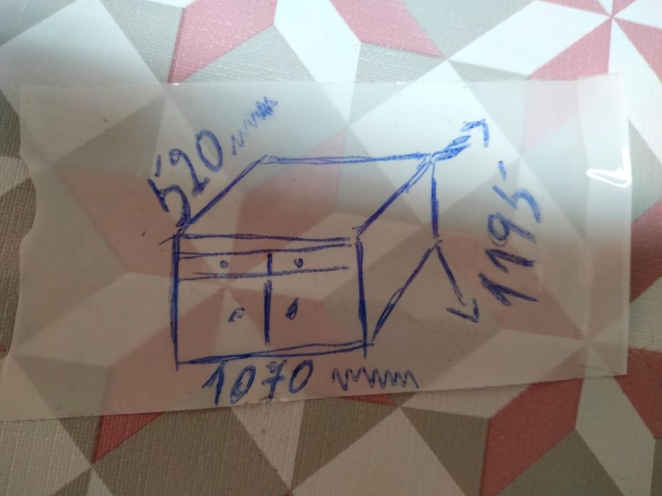 Móvel em bom estado