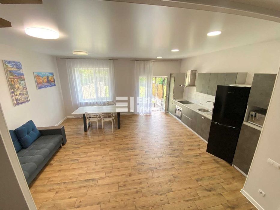 Продам таунхаус за адресою: пров. Дунаєвського, 1Б