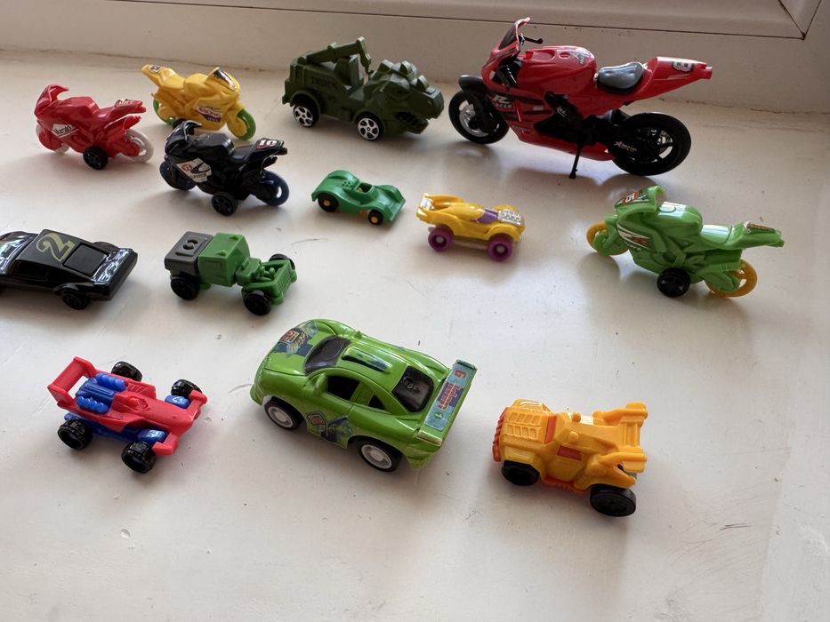 Набір машинок. Мотоцикли