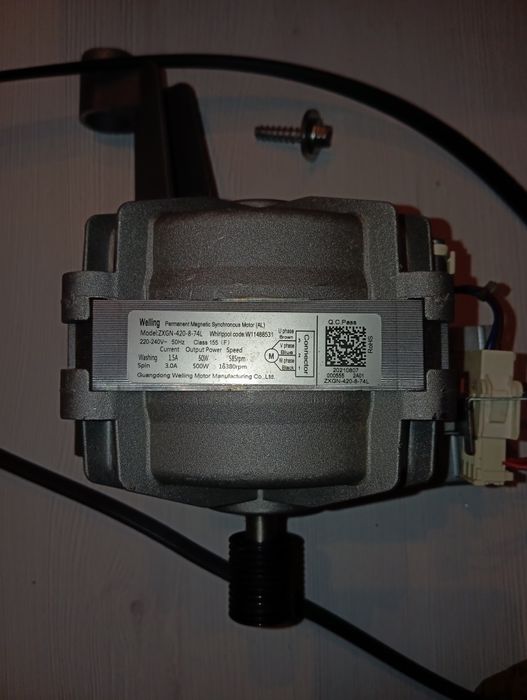 Silnik do pralki Whirlpool i Indesit jak nowy