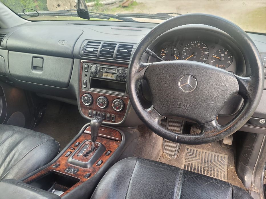 Mercedes ML 2.7 CDI правий руль