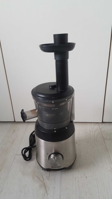 Wyciskarka wolnoobrotowa do soków ekstra stan, niemiecka