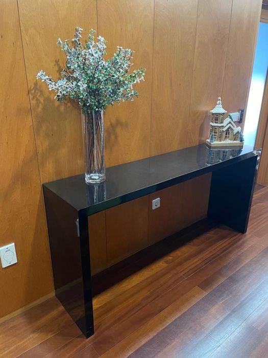 Móvel de sala preto