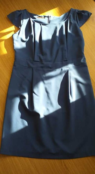 vestido azul muito confortável