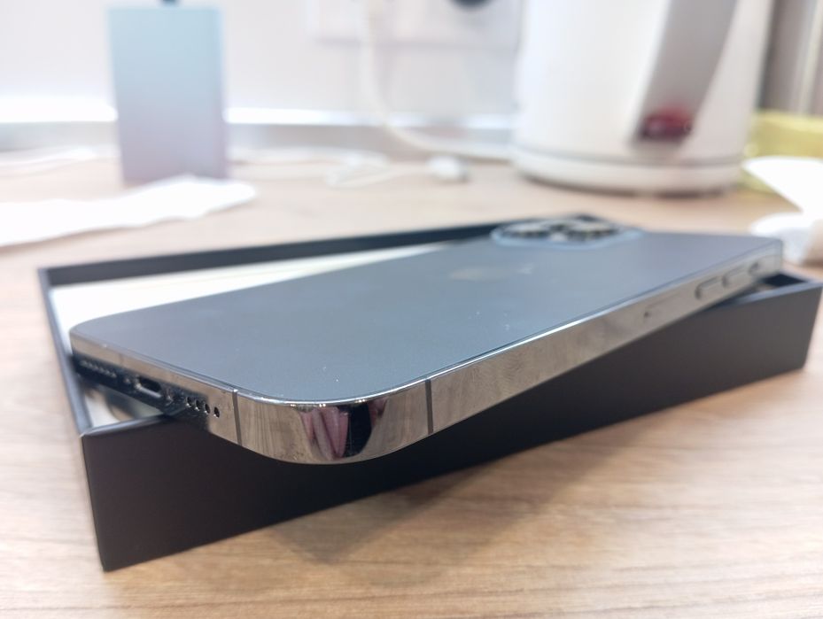 iPhone 13 pro max 128gb rsim