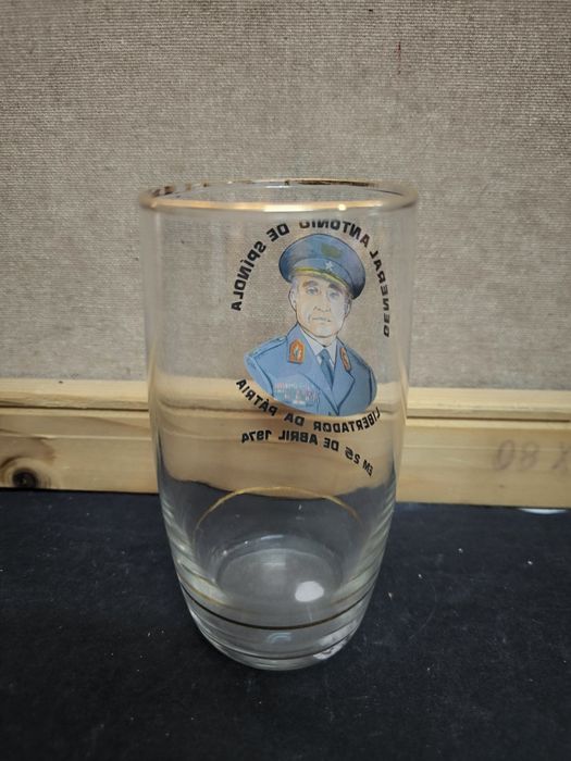 Copo general Antonio Spinhola de 25 Abril