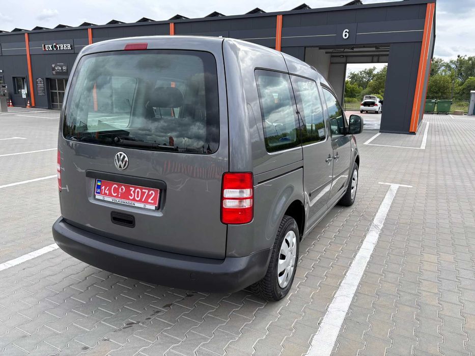 Продаж авто Volkswagen Caddy LIFE, 2014 рік, 1.6 дизель