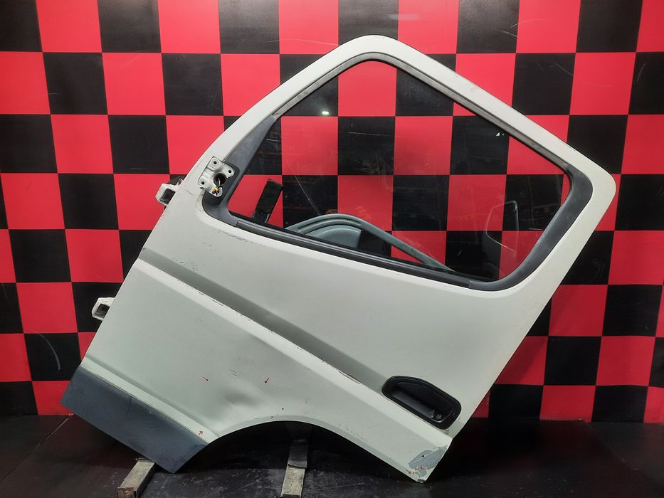 Porta frente esquerda MITSUBISHI Fuso