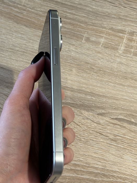 IPhone 15 pro max 256 gb