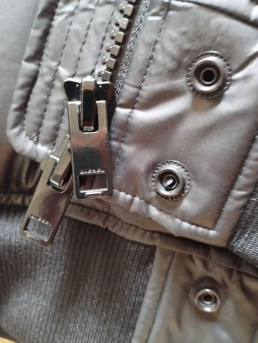 Куртка жіноча оригінальна Diesel M