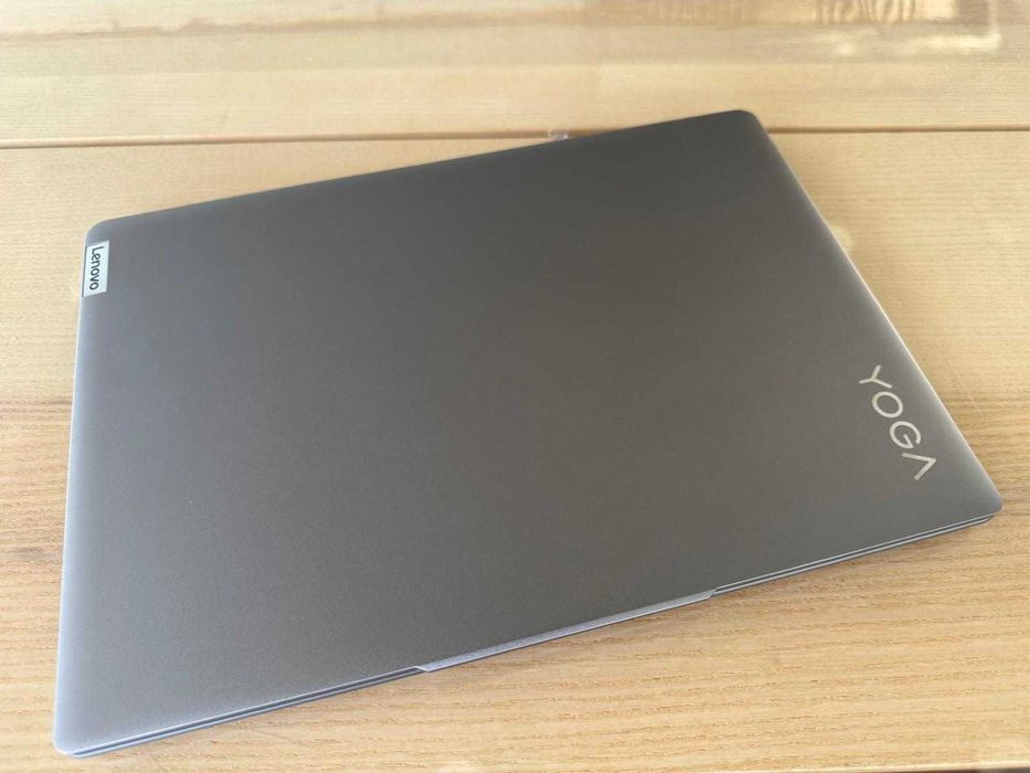 Lenovo Yoga Slim 7 14IMH9 | Intel Core Ultra 7 | 16GB RAM | 512GB SSD | OLED | Como Novo + Rato e Bolsa Lenovo