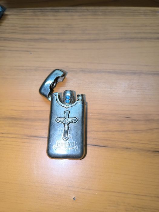 Продам колекцыю зажигалок