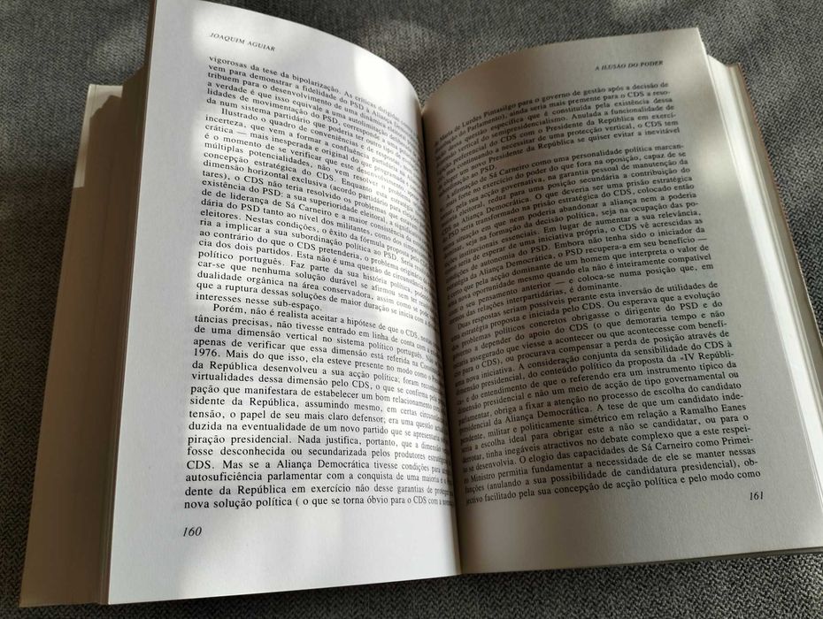 Livro "A ilusão do poder" de Joaquim Aguiar