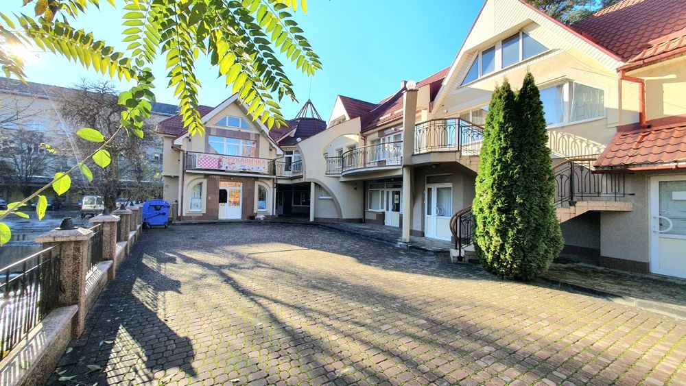 ПРОДАЖ КОМЕРЦІЙНОГО приміщення-комплексу в центральн. частині Мукачева