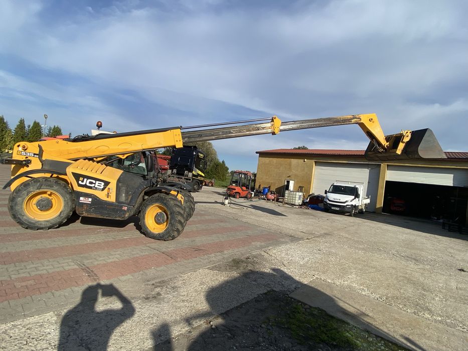 Ładowarka teleskopwa JCB 535-95