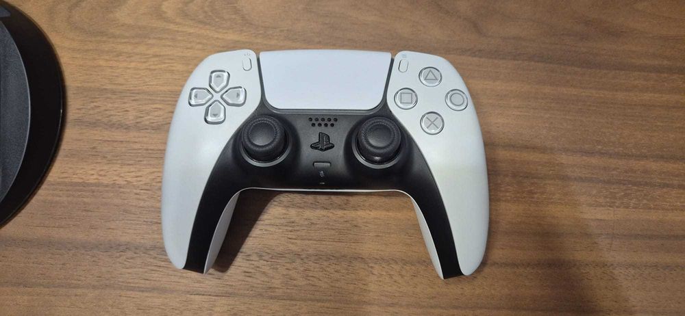 PS5 825GB Com Caixa + Jogos