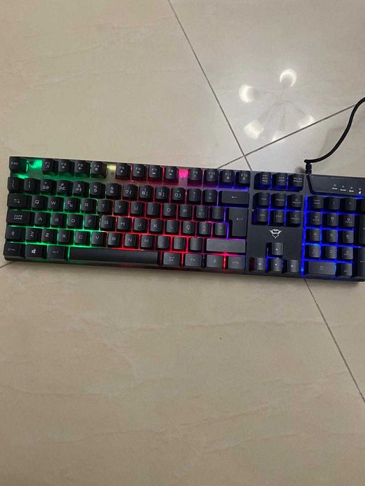 teclado e rato gamer - GXT
