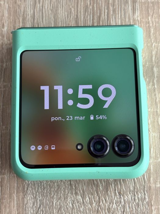 Motorola razr 60  256gb