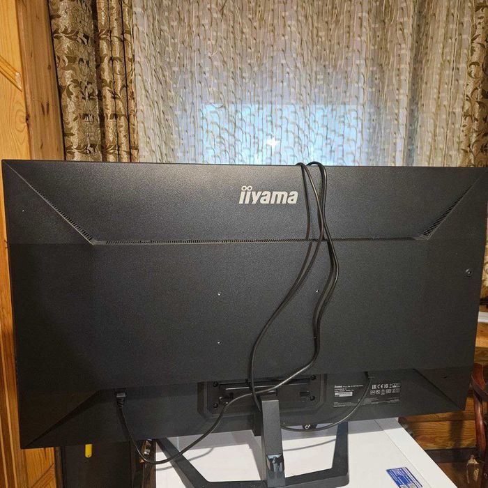 Монітор IIYAMA X4373UHSU-B1