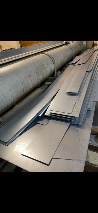 Odpady blachy ocynkowanej 0,7 mm - 2 zł/kg