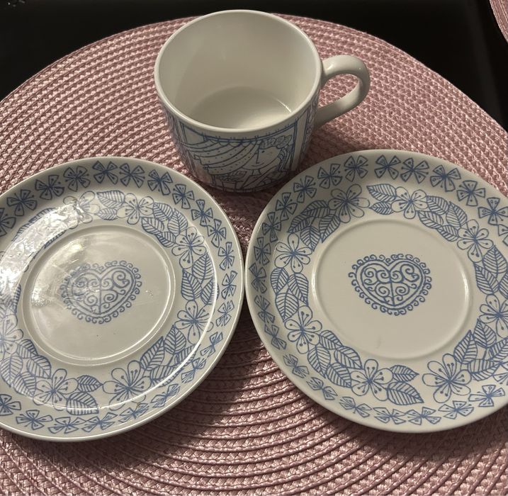 Boro filizanka ze spodkami szwedzka